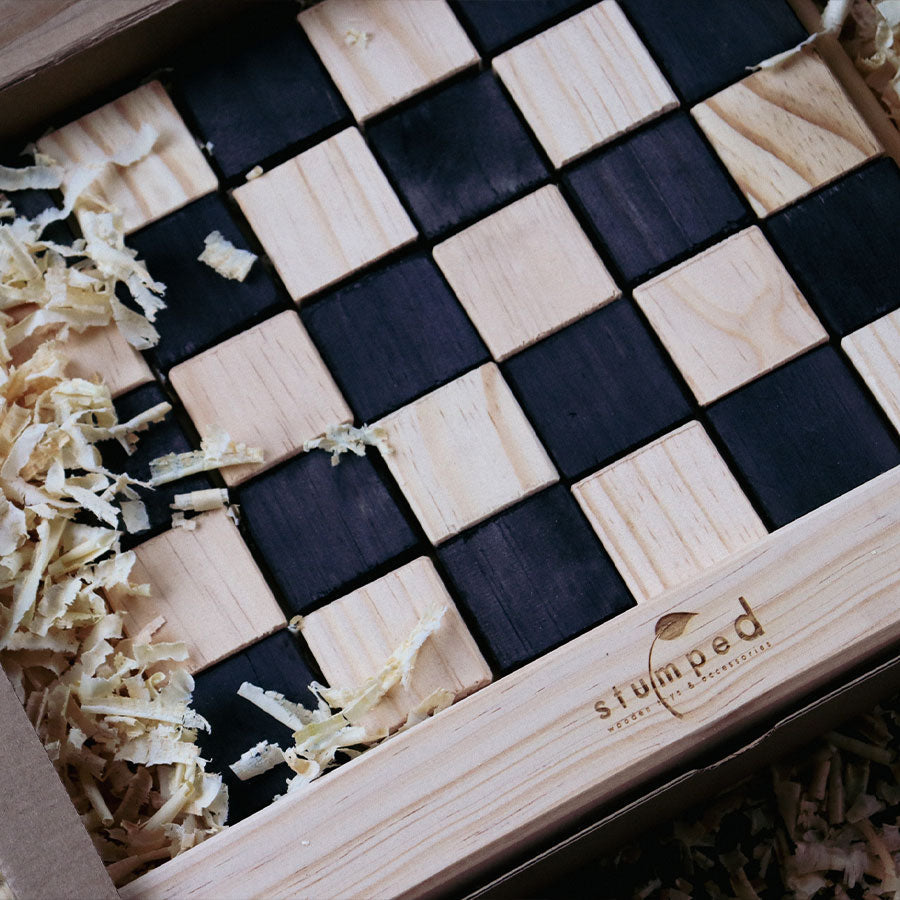 Four-In-A-Row Game - Family Edition